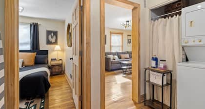 Downtown Getaway | Walk to UTC, Zoo & Erlanger