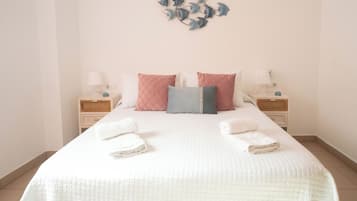 1 bedroom, iron/ironing board, travel crib, WiFi