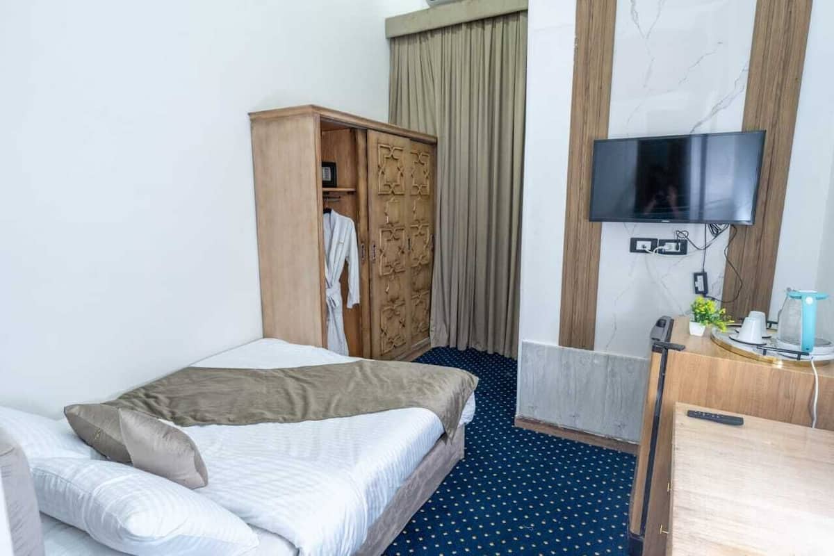 Habitación Deluxe | Sábanas de algodón egipcio y ropa de cama de alta calidad