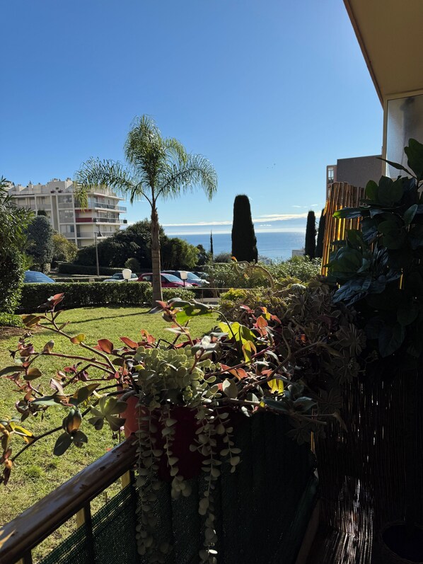 Property grounds - Mirazur Fabron (Nice)