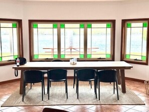 Dining - Crystal Palms, where every moment is a chance to unwind and embrace the beauty of coastal living. (Yamba)