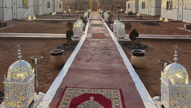 Unclassified image, 1 of 23, button - nourluxurycamp.com (Taouz)