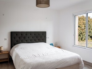4 habitaciones, cuna de viaje, wifi gratis y ropa de cama 