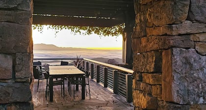 Luxury 3-bedroom Estate surrounded by a 20-acre vineyard and 30-mile views.