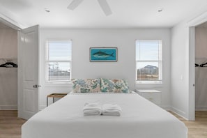 3 chambres, fer et planche à repasser, accès au Wi-Fi (inclus)