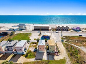 Exterior - 3-Bedroom Gulf Views Retreat - 1 Min to Beach (Mexico Beach)