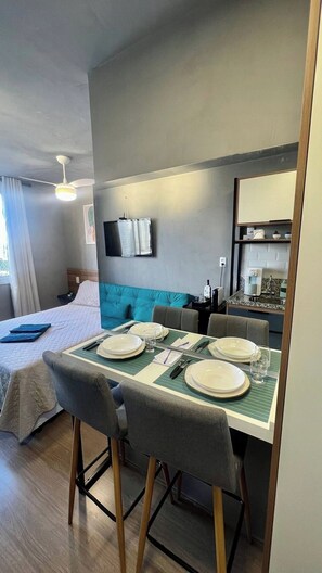 Dining - Charming apartment across from the Brás subway station (Brás São Paulo)