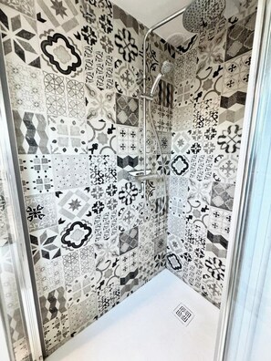 Shower, hair dryer