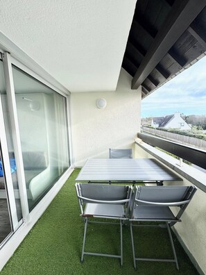 Outdoor dining - Studio Confort - Vue sur Mer - Balcon (Guidel)