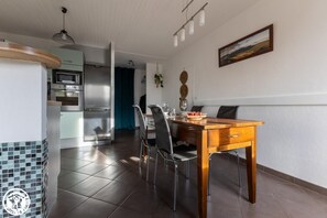 Dining - Le chat l'heureux - AURIERES (AURIERES)
