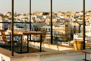Outdoor dining - Nest House Ostuni (Ostuni)