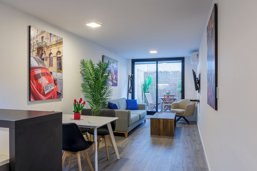 Nuevo Pocitos Apartmento Lujo W/king Beds, 3 Smart Tvs, W/d, Wifi, Rooftop Pool. - Montevideo