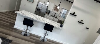 Charming 2-bedroom apartment in Ohio City