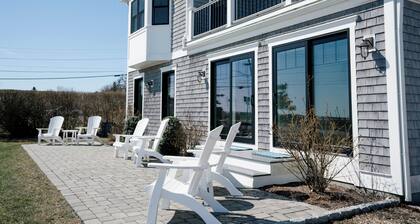 Sage Escape || 7BD/4.5BA