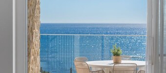 Horizons ~ Designer luxury stay with dream views