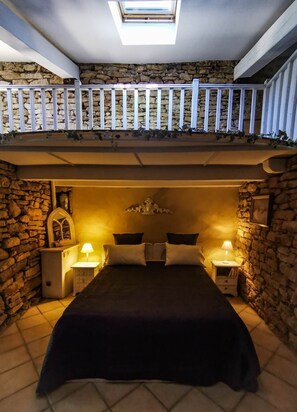 4 camere, Wi-Fi gratuito