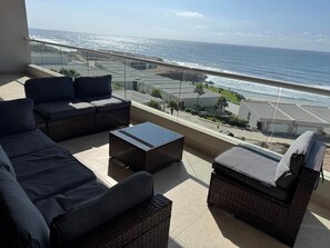 Property grounds - Casa M - Private Beach near Papas n Beer! (Rosarito)