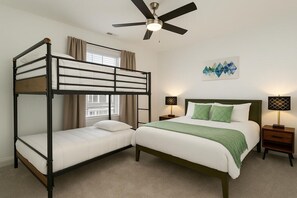 2 bedrooms, desk, iron/ironing board, free WiFi