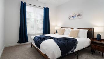 2 bedrooms, desk, iron/ironing board, free WiFi