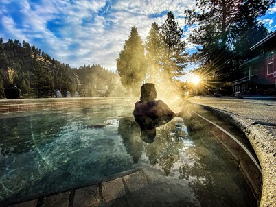Private Hot Spring, Perfect for Couples, No Shared Spaces, 1 Hour North of Boise