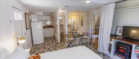 1 Schlafzimmer, Bügeleisen/Bügelbrett, kostenloses WLAN, Bettwäsche