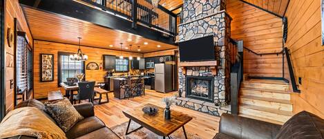 Smart TV, chimenea, videojuegos