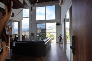 Interior - Exclusive Luxury In Heart of Medellin. (Medellín)