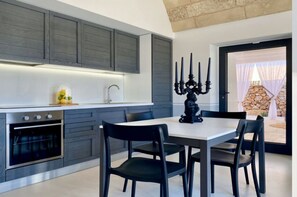 Dining - Residenza Lentisco by MMega (Capilungo)