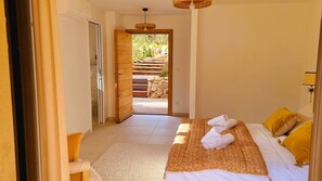 4 bedrooms, free WiFi