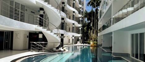 Apartment, 2 Schlafzimmer, barrierefrei, Balkon | Pool