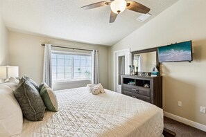3 bedrooms, iron/ironing board, travel cot, free WiFi