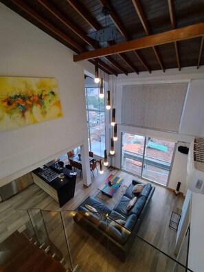 TV, video games - Penthouse Medellin: 1 block to metro and zona viva (Medellín)