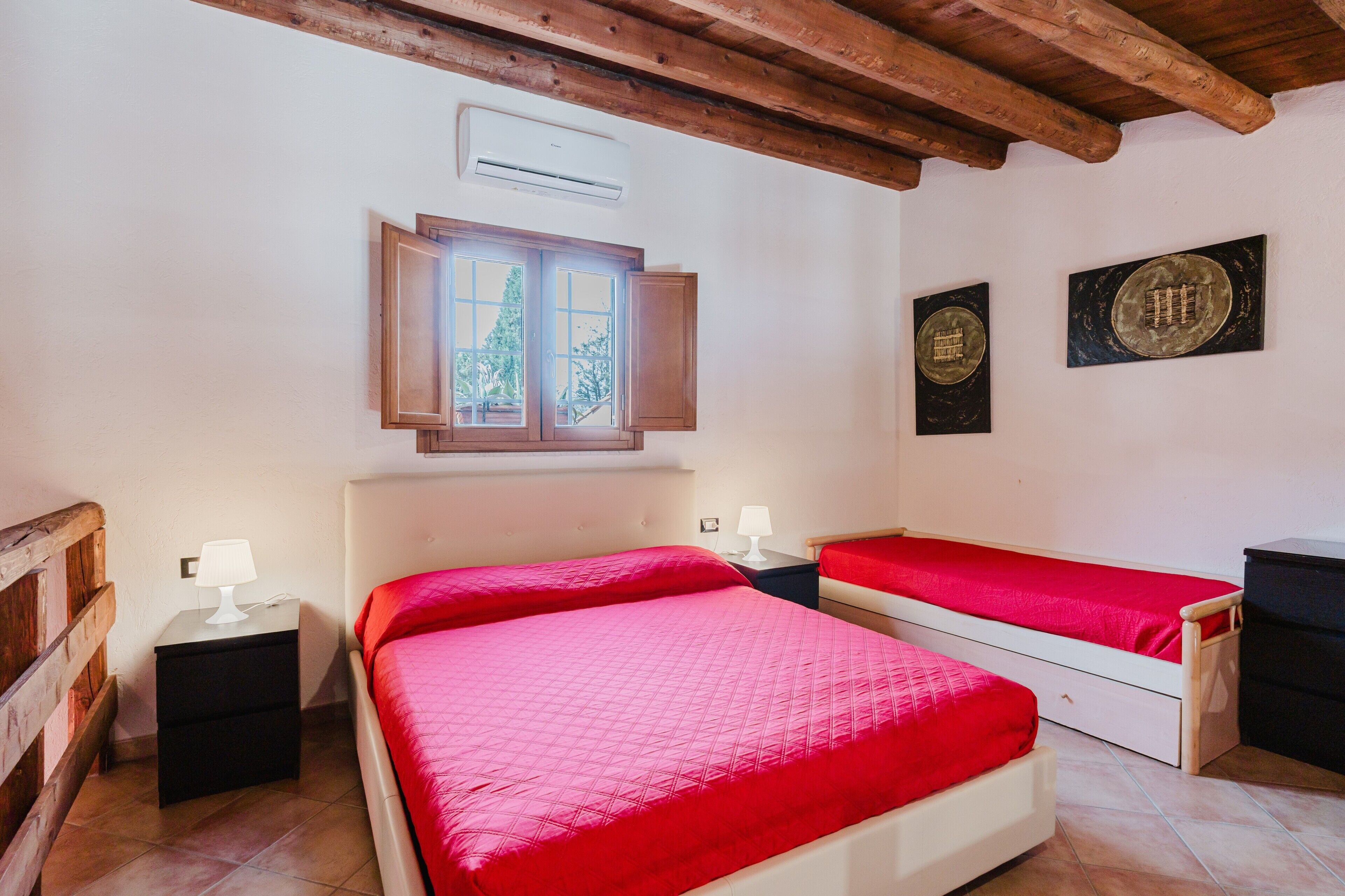 1 多间卧室、熨斗/熨衣板、免费 WiFi、床单