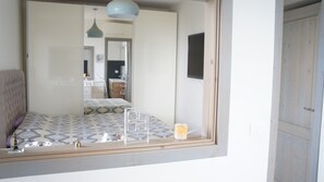 4 bedrooms, free WiFi, bed sheets