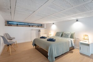 2 chambres, fer et planche à repasser, Wi-Fi gratuit, draps fournis