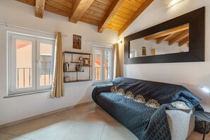 TV - Apartment 'Nature E Relax' with Mountain View, Private Terrace and Wi-Fi (Osiglia)
