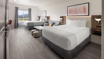 Camera Standard, 2 letti queen, non fumatori, cucina | Una scrivania, postazione laptop, tende oscuranti, Wi-Fi