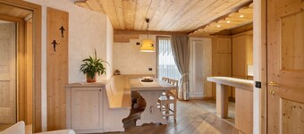 Appartamento 'Stella' con vista sulle montagne, giardino in comune e Wi-Fi