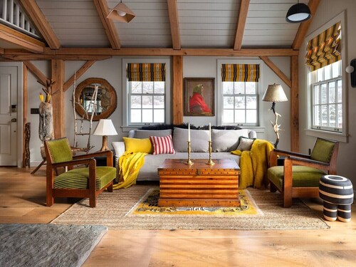 Post & Beam • Stunningly Designed Luxury Home w/ Pool & Hot Tub