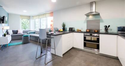 Student Only Arbury Court in Kingston