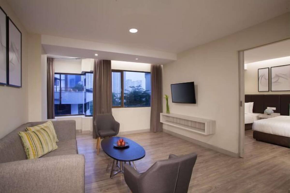 Living area | TV