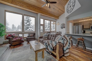 Smart TV, fireplace, DVD player, video library - Cozy Rustic Condo minutes from Big Sky Resort & Town Center! Hot Tub & Sauna! (Big Sky)