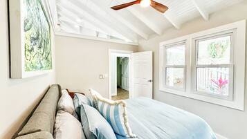 1 quarto, escrivaninha, ferros/tábuas de passar roupa, Wi-Fi