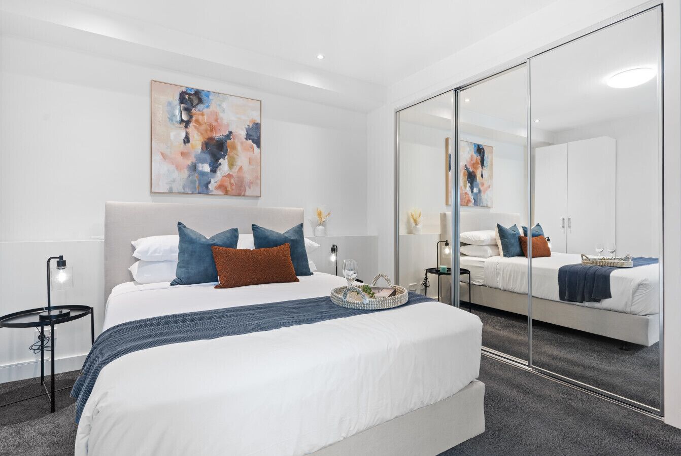 2 bedrooms, desk, iron/ironing board, travel cot