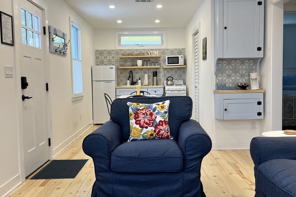Cottage, Private Bathroom, Garden View | Interior
