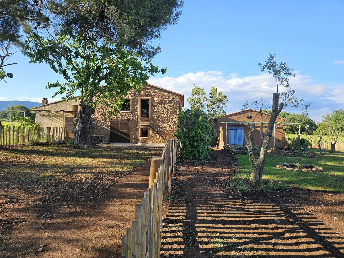 Enceinte de l’hébergement