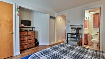 1 bedroom, WiFi, bed sheets