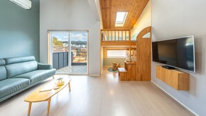 Basic Room, 1 Bedroom (Minnie(Kids Pool Villa)) | 1 bedroom, free WiFi