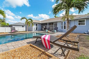 Et oppvarmet basseng