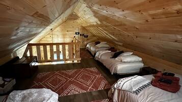 1 habitación, caja de seguridad en la habitación, wifi y ropa de cama